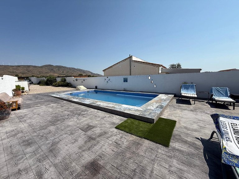 Villa for Sale in Caudete, Albacete 12