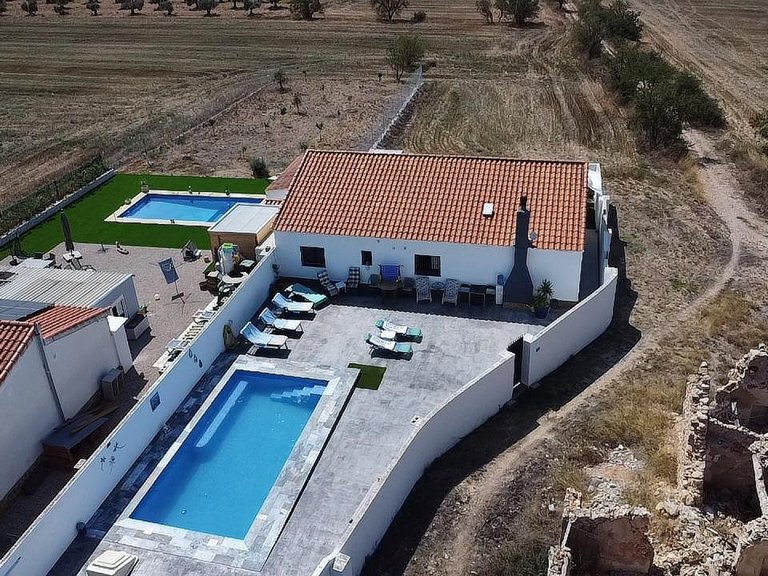 Villa for Sale in Caudete, Albacete 1