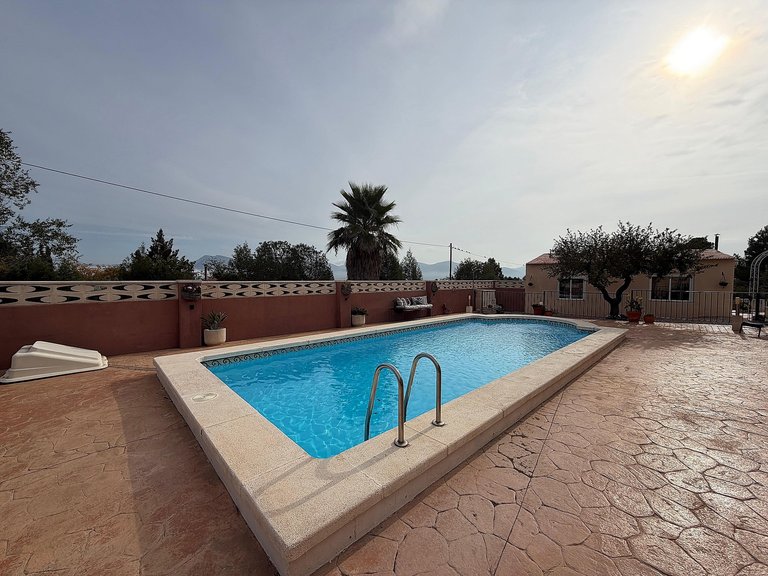 Villa for Sale in Sax, Alicante 19