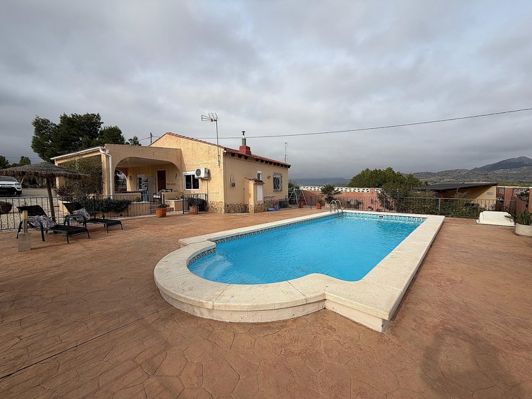 Villa for Sale in Sax, Alicante 7