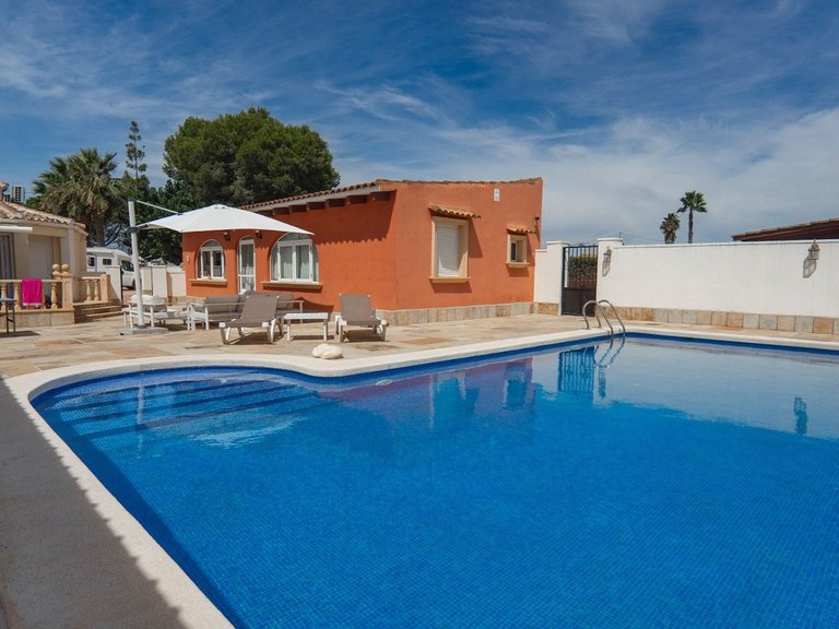 Villa for Sale in Heredades, Alicante 14