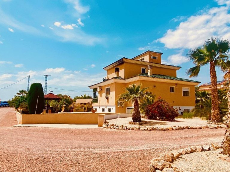 Villa for Sale in Macisvenda, Murcia 33
