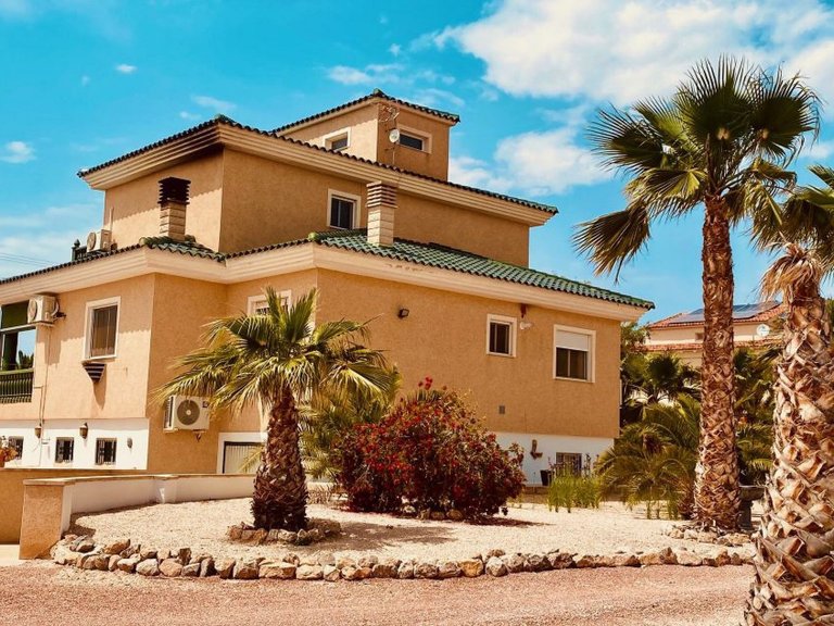 Villa for Sale in Macisvenda, Murcia 40
