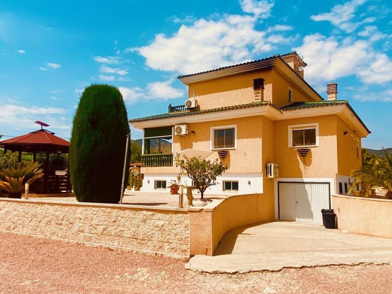 Villa for Sale in Macisvenda, Murcia 35