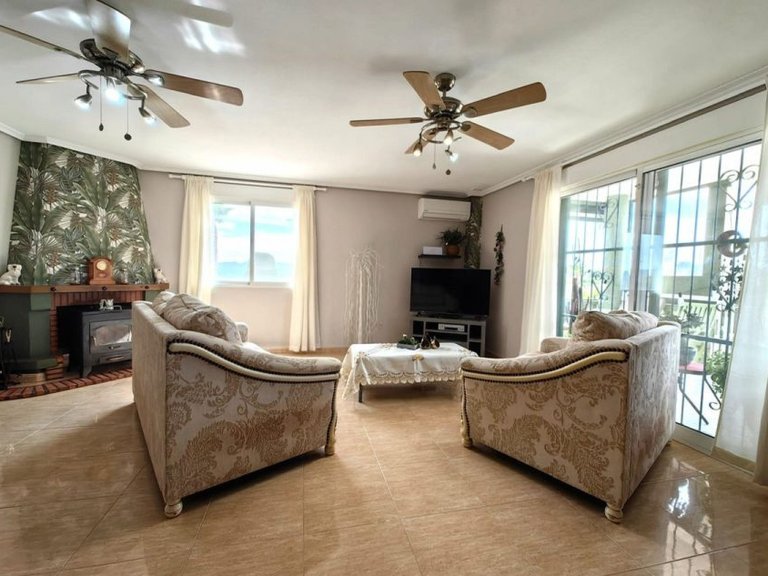 Villa for Sale in Macisvenda, Murcia 42
