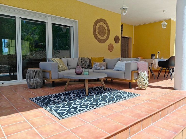 Villa for Sale in Petrer, Alicante 3