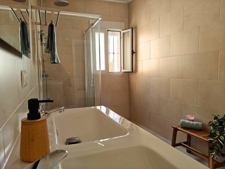 Villa for Sale in Petrer, Alicante 16
