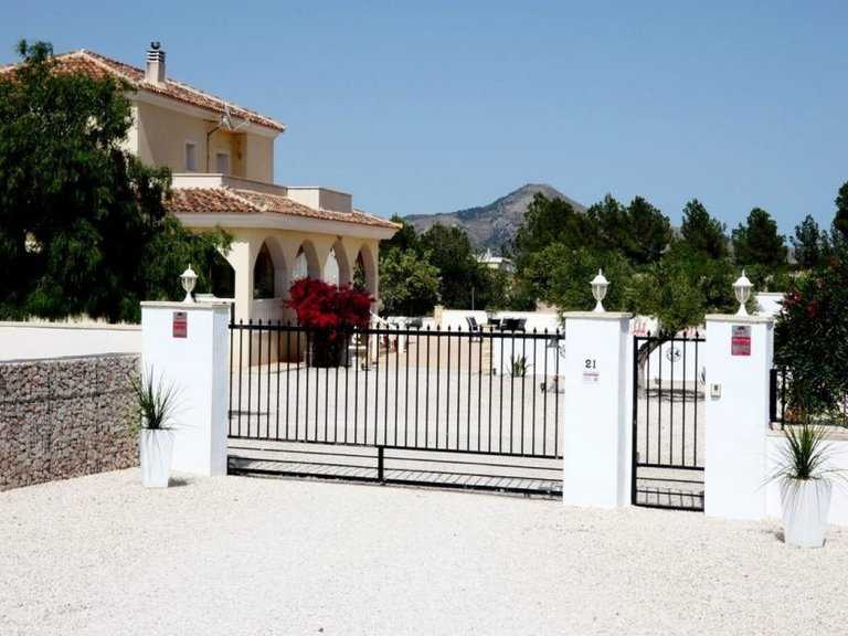 Villa for Sale in Macisvenda, Murcia 5