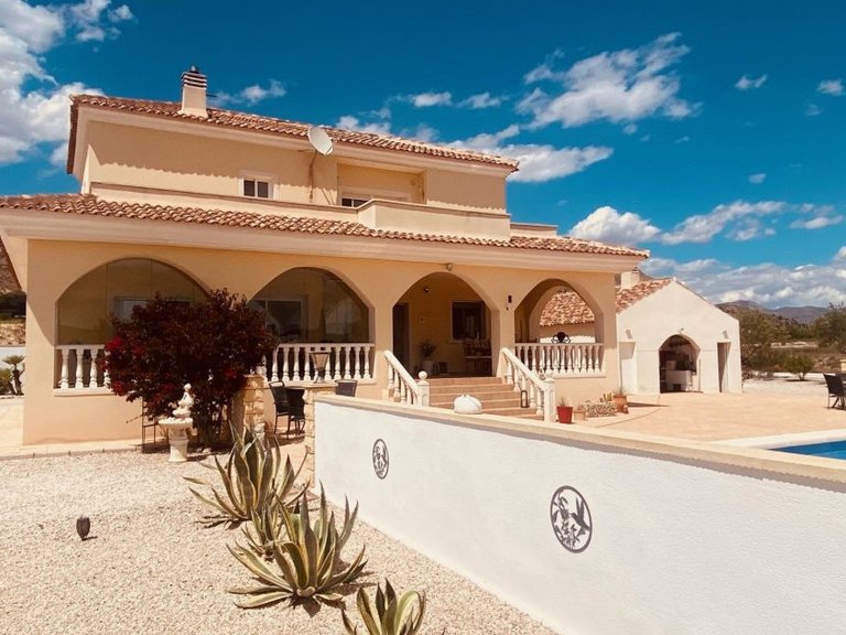 Villa for Sale in Macisvenda, Murcia 6