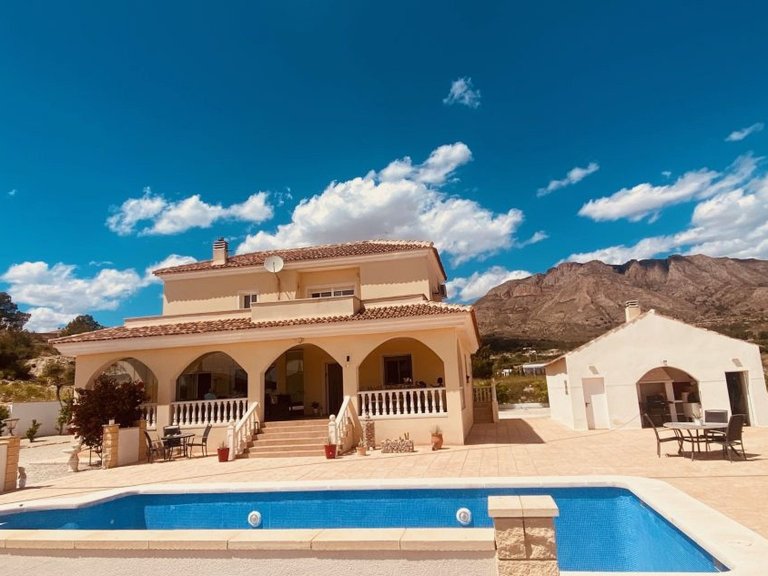 Villa for Sale in Macisvenda, Murcia 9
