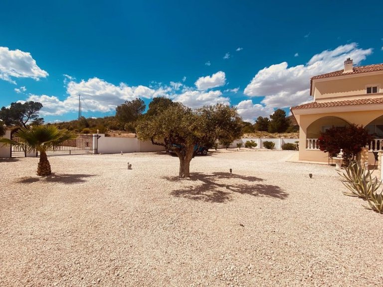 Villa for Sale in Macisvenda, Murcia 10