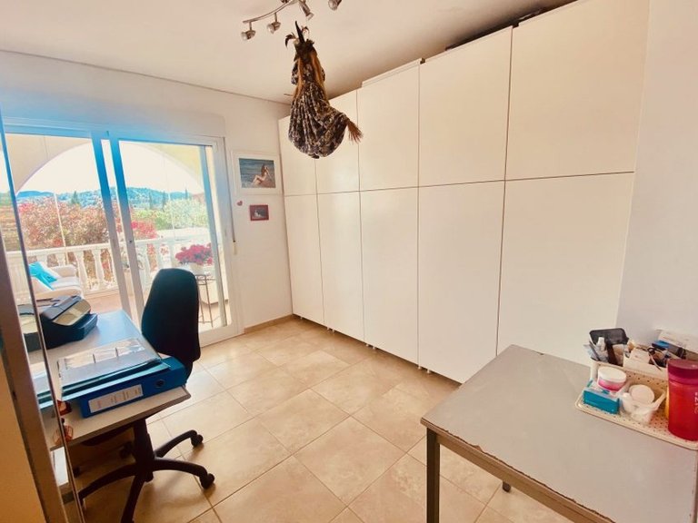 Villa for Sale in Macisvenda, Murcia 41