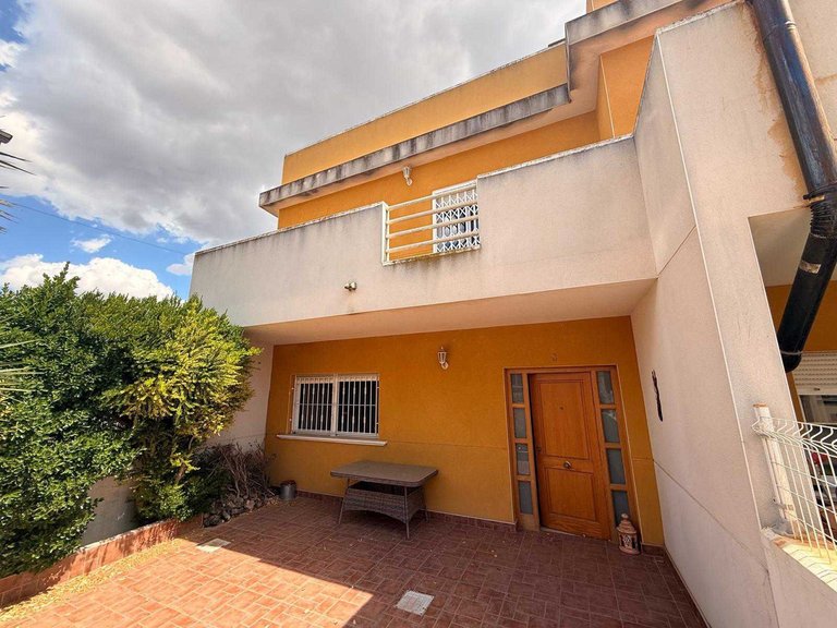 Town House for Sale in Hondon De Los Frailes, Alicante 1