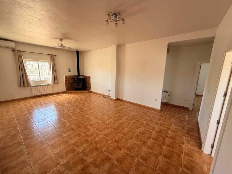 Villa for Sale in Pinoso, Alicante 10