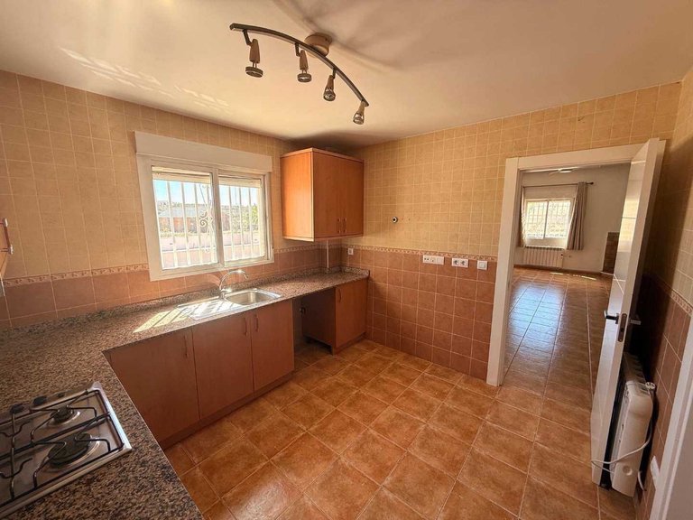 Villa for Sale in Pinoso, Alicante 12