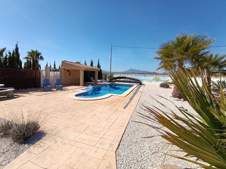 Villa for Sale in Macisvenda, Murcia 5