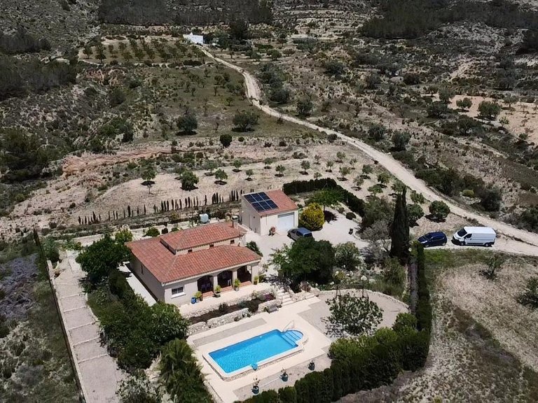 Villa for Sale in Sax, Alicante 13