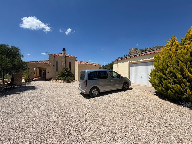 Villa for Sale in Sax, Alicante 11