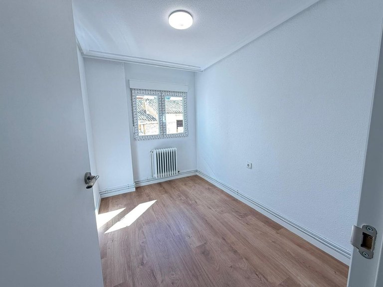 Apartment for Sale in Yecla, Murcia 12