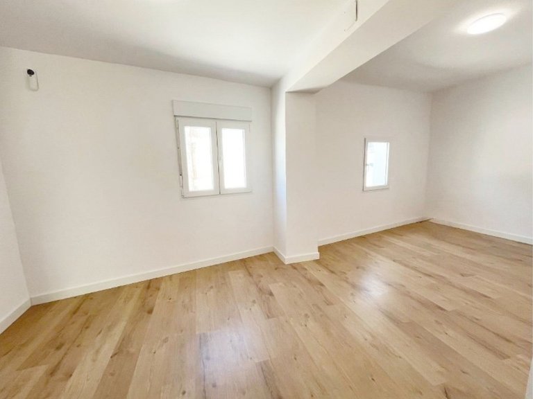 Town House for Sale in Alguena, Alicante 9