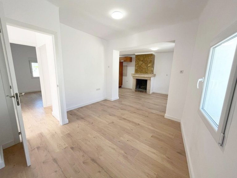 Town House for Sale in Alguena, Alicante 7
