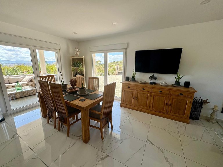 Villa for Sale in Pinoso, Alicante 5