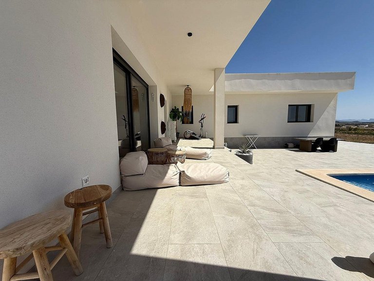 Villa for Sale in Pinoso, Alicante 10
