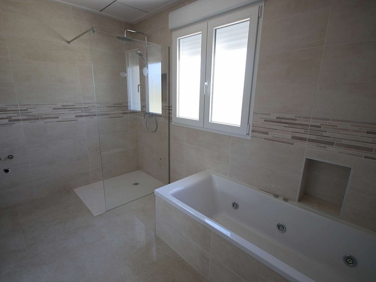 Villa for Sale in Inland Pinoso, Alicante 20