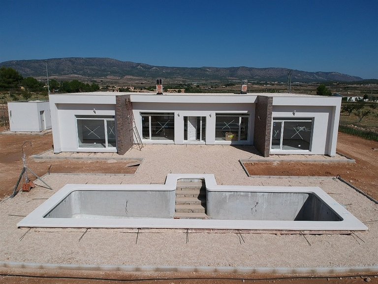 Villa for Sale in Inland Pinoso, Alicante 10