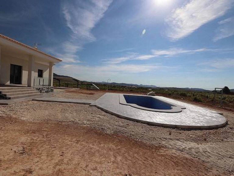 Villa for Sale in Inland Pinoso, Alicante 7