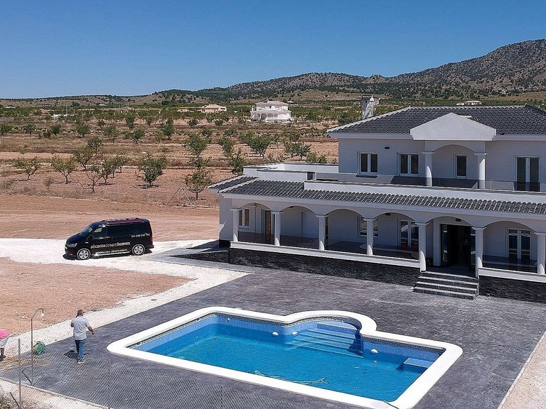 Villa for Sale in Inland Pinoso, Alicante 29