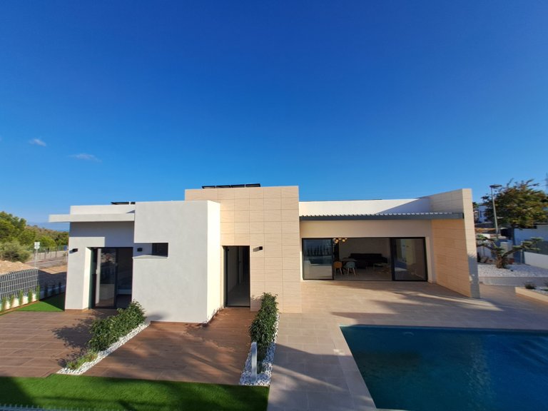 Villa for Sale in Polop, Alicante 27
