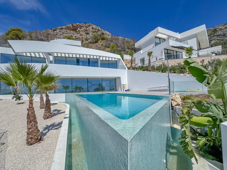 Villa for Sale in Altea, Alicante 2