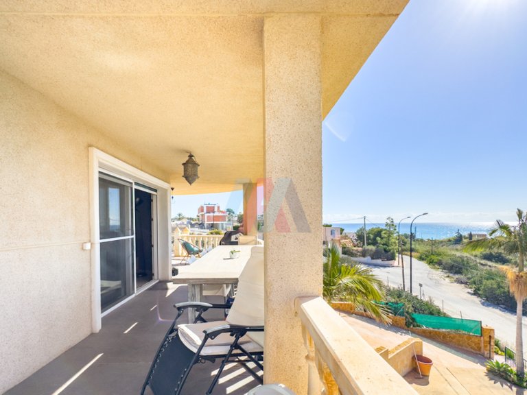 Villa for Sale in El Campello, Alicante 15