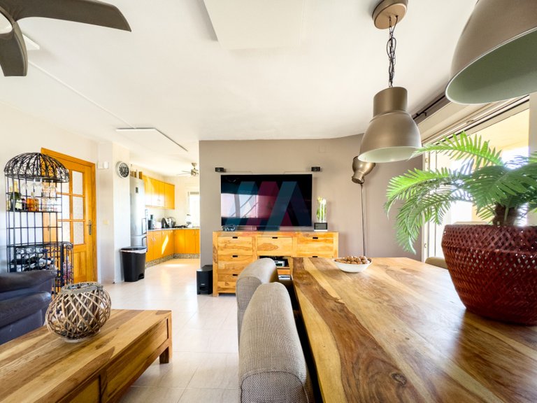 Villa for Sale in El Campello, Alicante 28