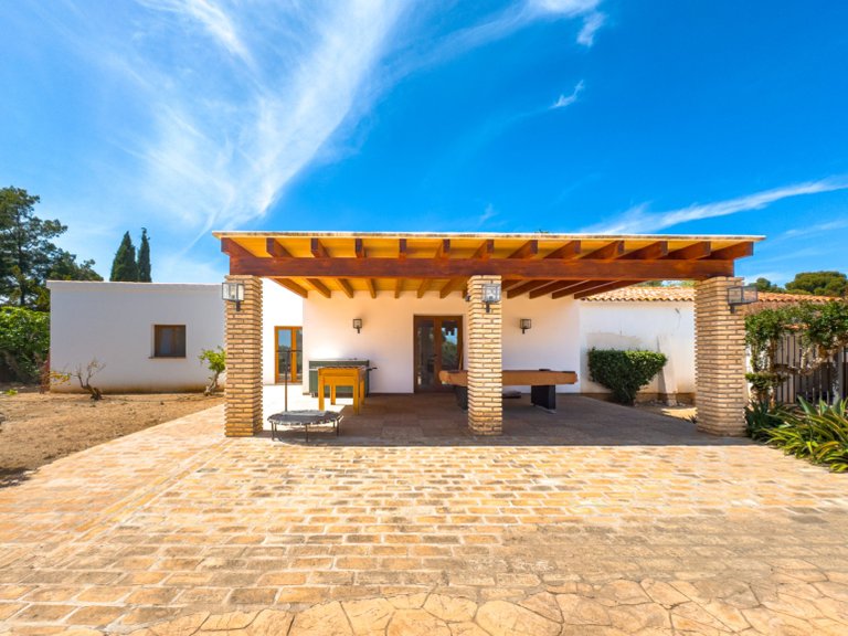 Villa for Sale in Alfas Del Pi, Alicante 23