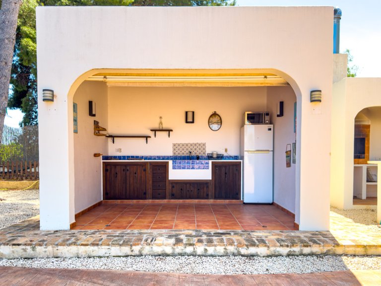 Villa for Sale in Alfas Del Pi, Alicante 35