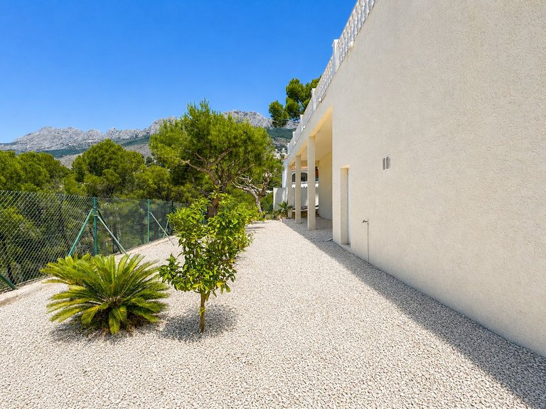 Villa for Sale in Altea, Alicante 11