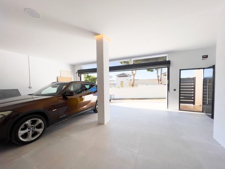 Villa for Sale in Altea, Alicante 32