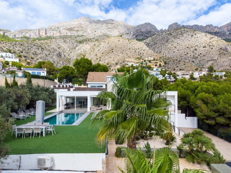 Villa for Sale in Altea, Alicante 2