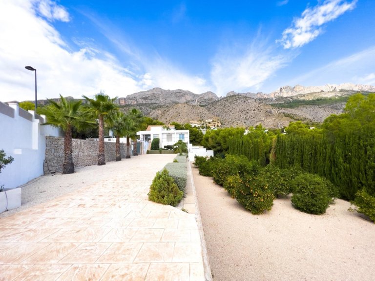 Villa for Sale in Altea, Alicante 35