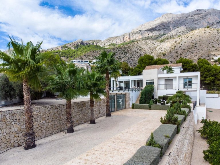 Villa for Sale in Altea, Alicante 4