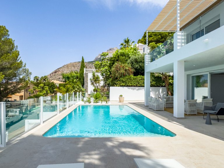 Villa for Sale in Altea, Alicante 3