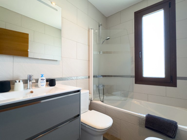 Villa for Sale in Albir, Alicante 27