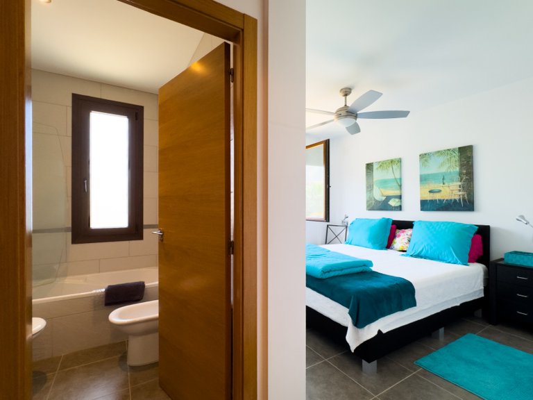 Villa for Sale in Albir, Alicante 29