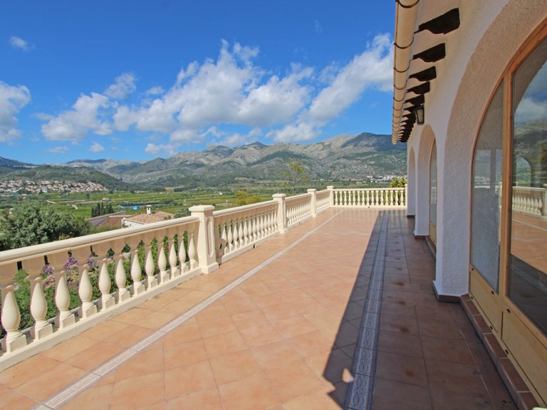 Villa for Sale in Inland Orba, Alicante 18