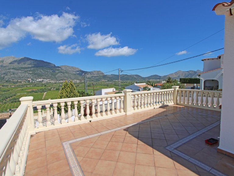 Villa for Sale in Inland Orba, Alicante 19