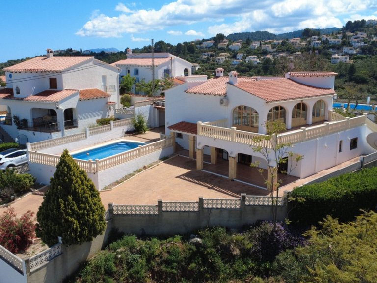 Villa for Sale in Inland Orba, Alicante 4