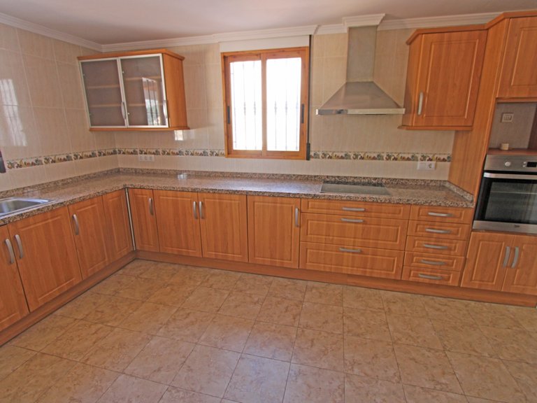 Villa for Sale in Inland Orba, Alicante 41