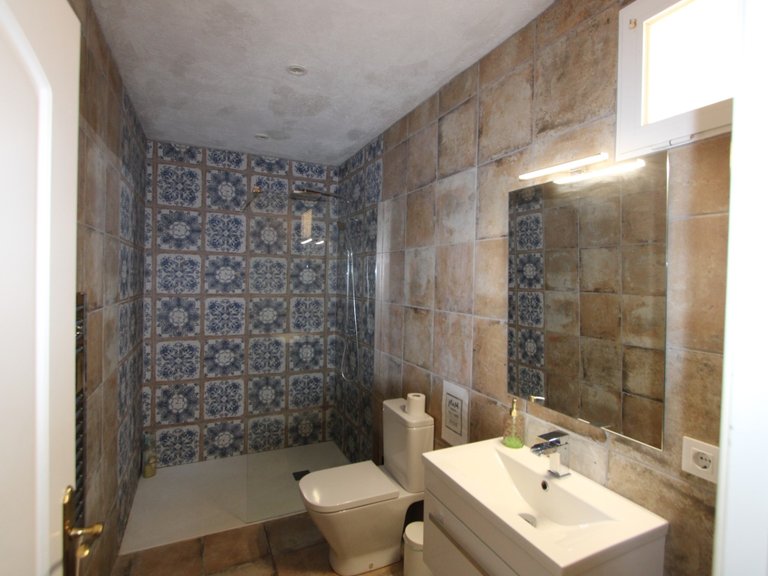 Villa for Sale in Inland Lliber, Alicante 10